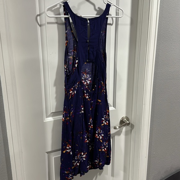 Roxy Floral Print Dress with Cut Out Back - Picture 5 of 7